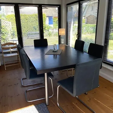 With A View Of The Lagoon For 4 People